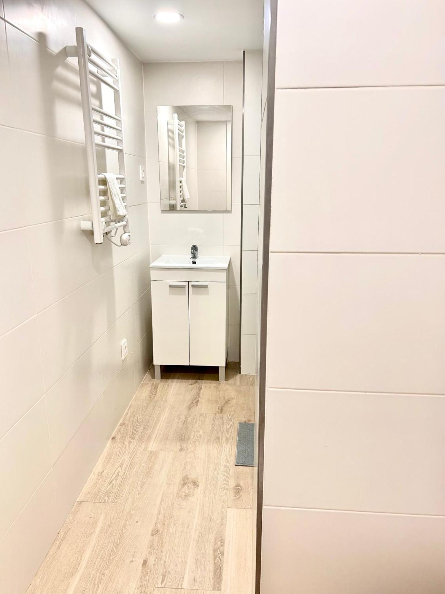 Apartamentos Ribadeo Madrid Extérieur photo